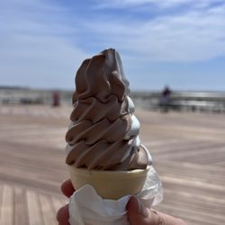 Johnny Scoops