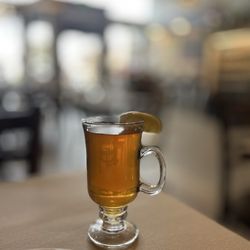 Oren's Hummus - Hot Apple cider