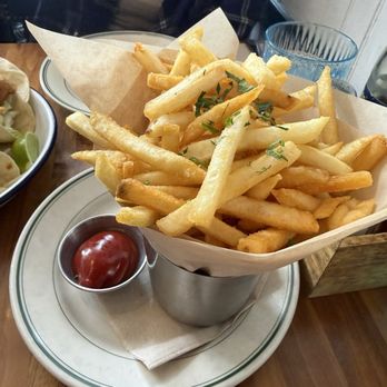Woodhouse Fish - Fries - Seafood Near Me - San Francisco, California Woodhouse Fish - Fries - Seafood Near Me - San Francisco, California
