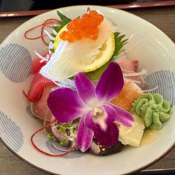 Yo Sushi - Chirashi Lunch Donburi - Japanese Near Me - Pinole, California Yo Sushi - Chirashi Lunch Donburi - Japanese Near Me - Pinole, California