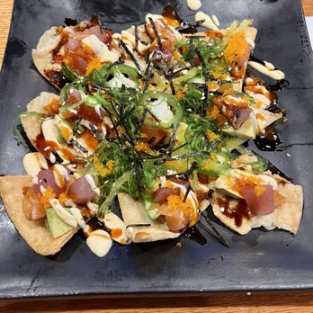 SAAO Thai & Sushi - Poke nachos (or maybe they called them sushi nachos, I can't remember) - Thai Near Me - Reston, Virginia SAAO Thai & Sushi - Poke nachos (or maybe they called them sushi nachos, I can't remember) - Thai Near Me - Reston, Virginia