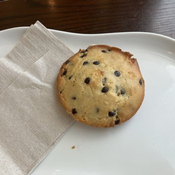 Panera Bread - Chocolate Chip Muffie - Sandwiches Near Me - Bloomington, Indiana Panera Bread - Chocolate Chip Muffie - Sandwiches Near Me - Bloomington, Indiana