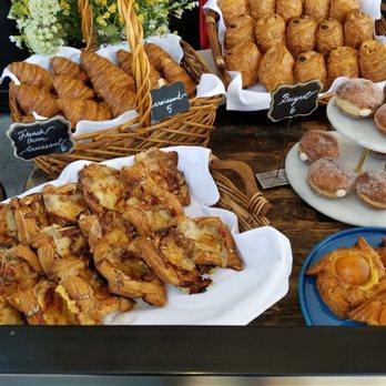 Petit Trois - French Near Me - Sherman Oaks, California Petit Trois - French Near Me - Sherman Oaks, California