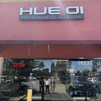 Hue Oi - Front of restaurant - Vietnamese Near Me - Fountain Valley, California
