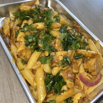 Pizza Twist - Butter Chicken Pastatwist - Pizza Near Me - Northridge, California Pizza Twist - Butter Chicken Pastatwist - Pizza Near Me - Northridge, California