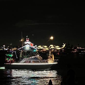 Christmas Boat Parade - Festivals Near Me