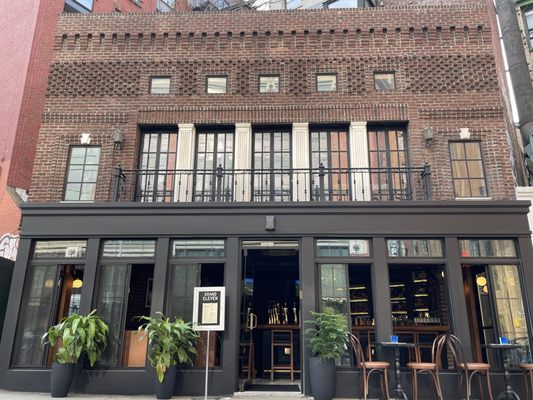 Grand Eleven by null