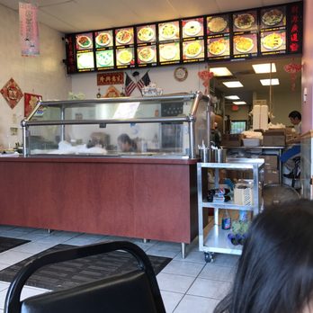 Xin Xin - the interior of a chinese restaurant - Chinese Near Me - Minneapolis, Minnesota