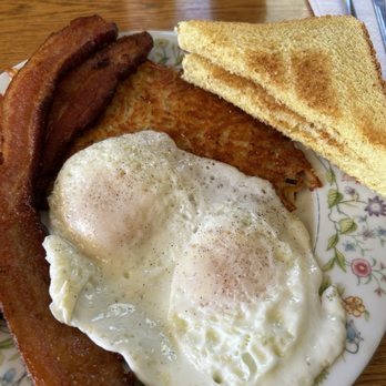 Frenchglen Hotel - My perfect eggs. Bacon is thick but cooked to perfection - Hotels Near Me - Frenchglen, Oregon