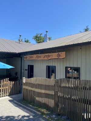 Island Hoppin Brewery by null