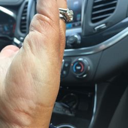Sun Seekers - One hand tan??