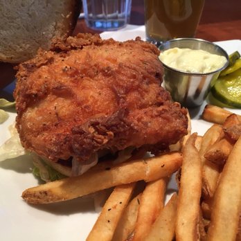 Cask'n Flagon - Sports Bars Near Me - Boston, Massachusetts