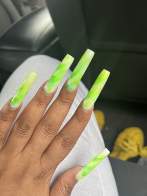 Skyway Nails