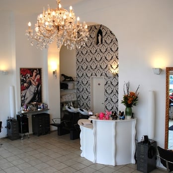 Kinky Cutters - Hair Salons Near Me - Dusseldorf, NW Kinky Cutters - Hair Salons Near Me - Dusseldorf, NW