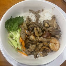 not sure what this is called but its cold noddles with meat not sure what this is called but its cold noddles with meat