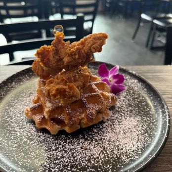 Arcade Time Entertainment - Chicken and Waffles - Pizza Near Me - Miami, Florida