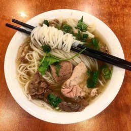 House Special Pho -- sliced rare beef, well done flank, fatty flank, soft tendon, tripe & beef ball (Large) $11.49 House Special Pho -- sliced rare beef, well done flank, fatty flank, soft tendon, tripe & beef ball (Large) $11.49