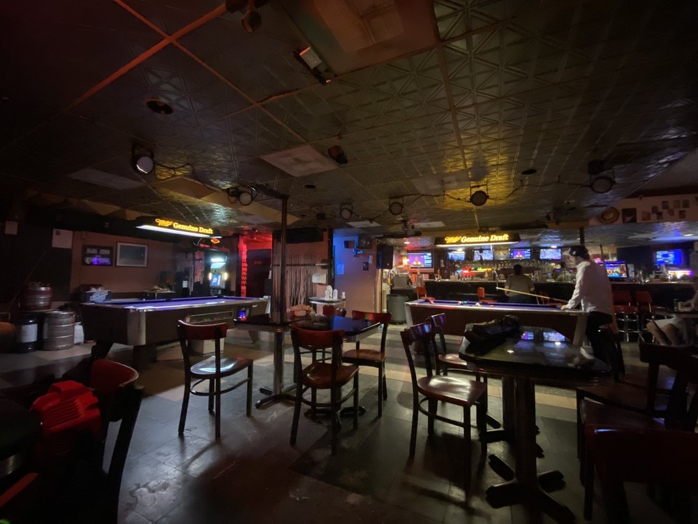 G&S LOUNGE Updated September 2024 25 Photos & 178 Reviews 2420 S