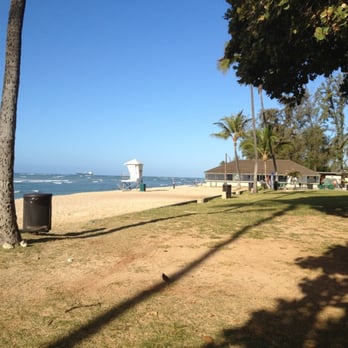 White Plains Beach - Pretty empty around 8am for now - Beaches Near Me - Ewa Beach, Hawaii
