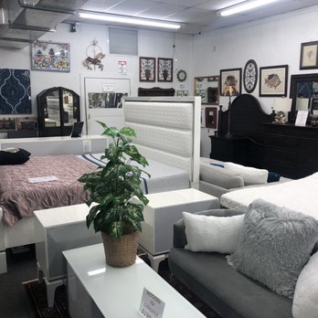 Finders Keepers - Thrift Stores Near Me - Lantana, Florida