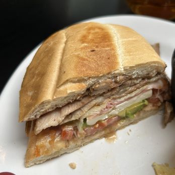 El Farolito Tecamachalco - Cuban sandwich, or torta - Restaurants Near Me - México, MEX