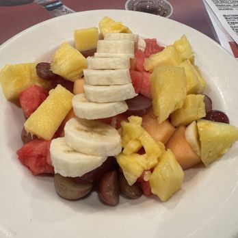 The Kezar Pub - Fresh Fruit Bowl - Pubs Near Me - San Francisco, California The Kezar Pub - Fresh Fruit Bowl - Pubs Near Me - San Francisco, California