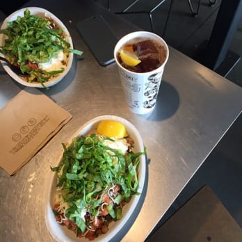 Chipotle Mexican Grill - Carnitas bowl with guac. - Mexican Near Me - El Paso, Texas Chipotle Mexican Grill - Carnitas bowl with guac. - Mexican Near Me - El Paso, Texas