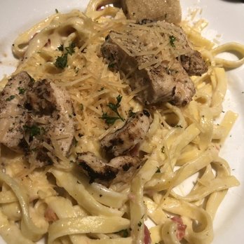 Fairpark Grill - Chicken Alfredo - Seafood Near Me - Tupelo, Mississippi