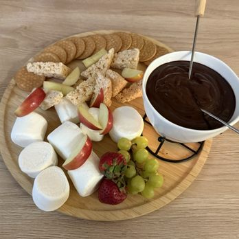 Bonnie's Bread & Butter - Chocolate Fondue - Fondue Near Me - Chandler, Arizona