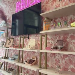 Reign Beauty Studio