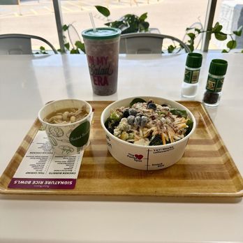 Salad Station - Yummy Salad, awesome soup, and ice cold soda... Yum,Yum! - Salad Near Me - D'Iberville, Mississippi Salad Station - Yummy Salad, awesome soup, and ice cold soda... Yum,Yum! - Salad Near Me - D'Iberville, Mississippi