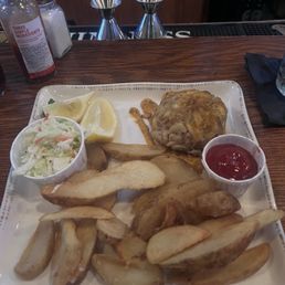 Single crab cake platter Single crab cake platter