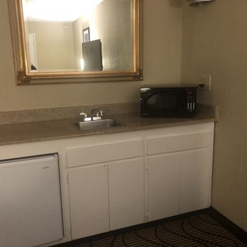 Best Western Heritage Inn - The kitchenette 11/10/21 - Hotels Near Me - Concord, California Best Western Heritage Inn - The kitchenette 11/10/21 - Hotels Near Me - Concord, California