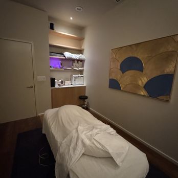 Unwind Wellness - Navy Yard - Prenatal massage - Massage Near Me - Washington, DC, District of Columbia Unwind Wellness - Navy Yard - Prenatal massage - Massage Near Me - Washington, DC, District of Columbia