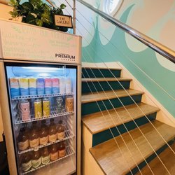 CBD Supply House - Cute decor and yummy drink selection