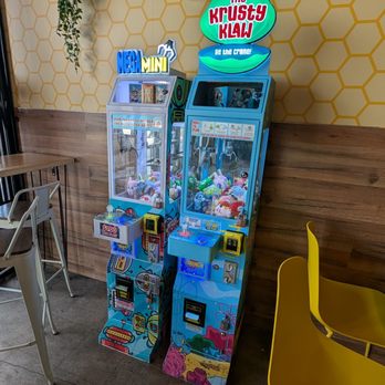 Boba Bee - Claw machines - Bubble Tea Near Me - Long Beach, California Boba Bee - Claw machines - Bubble Tea Near Me - Long Beach, California