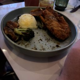 Sage Fried Chicken was so crispy good! Clearly dug in quick to eat!! Sage Fried Chicken was so crispy good! Clearly dug in quick to eat!!