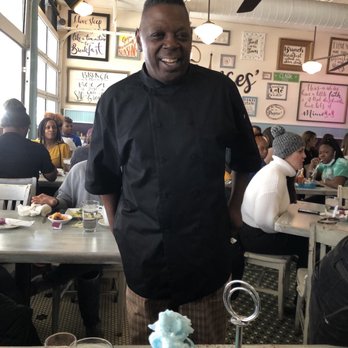 Frances' Deli - Delis Near Me - Chicago, Illinois