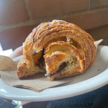 Heirloom Bakery - Chocolate croissant - Bakeries Near Me - South Pasadena, California Heirloom Bakery - Chocolate croissant - Bakeries Near Me - South Pasadena, California