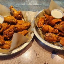 National wing day buy 10 get 10 spicy garlic and honey Buffalo July 29 2024 National wing day buy 10 get 10 spicy garlic and honey Buffalo July 29 2024