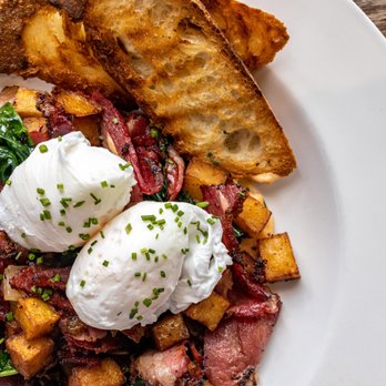 Southie - Sunday Brunch Menu: Poached Eggs & Pastrami Hash ($16) - Sandwiches Near Me - Oakland, California Southie - Sunday Brunch Menu: Poached Eggs & Pastrami Hash ($16) - Sandwiches Near Me - Oakland, California