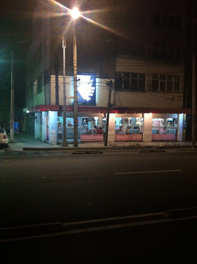 Lucy's Diner