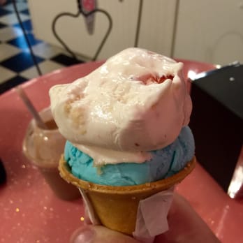 Kimmer's Ice cream - Strawberry shortcake and Blue Moon ice cream on a pretzel come. Very good ice cream. I'm not a fan of the cone though. - Ice Cream & Frozen Yogurt Near Me - Wheaton, Illinois