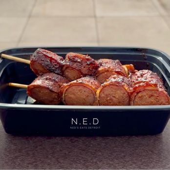 BBQ Daddy - Bacon Wrapped Sausage Bites - Barbeque Near Me - St. Clair Shores, Michigan