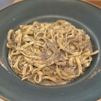 Trattoria Giovanni - Tagliolini alla crema di tartufo - Tuscan Near Me - Florence, FI Trattoria Giovanni - Tagliolini alla crema di tartufo - Tuscan Near Me - Florence, FI