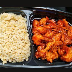 Huang's China Bistro - Orange peel chicken and brown rice