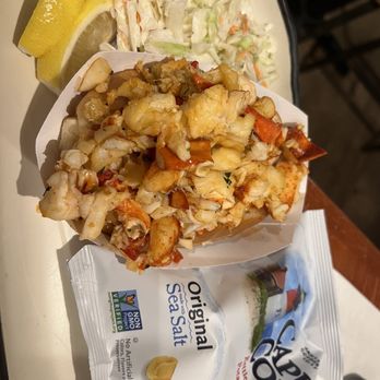 Mac's Chatham Fish & Lobster - Lobster roll - Seafood Near Me - Chatham, Massachusetts