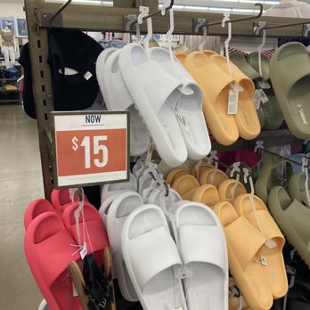 Old Navy - Men's Clothing Near Me - Bee Cave, Texas
