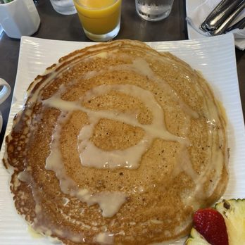 Moena Café - Banana pancakes are great!! - Cafes Near Me - Honolulu, Hawaii Moena Café - Banana pancakes are great!! - Cafes Near Me - Honolulu, Hawaii