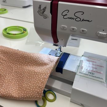 Urban Sewciety - Making a little bag! - Fabric Stores Near Me - Westfield, New Jersey Urban Sewciety - Making a little bag! - Fabric Stores Near Me - Westfield, New Jersey